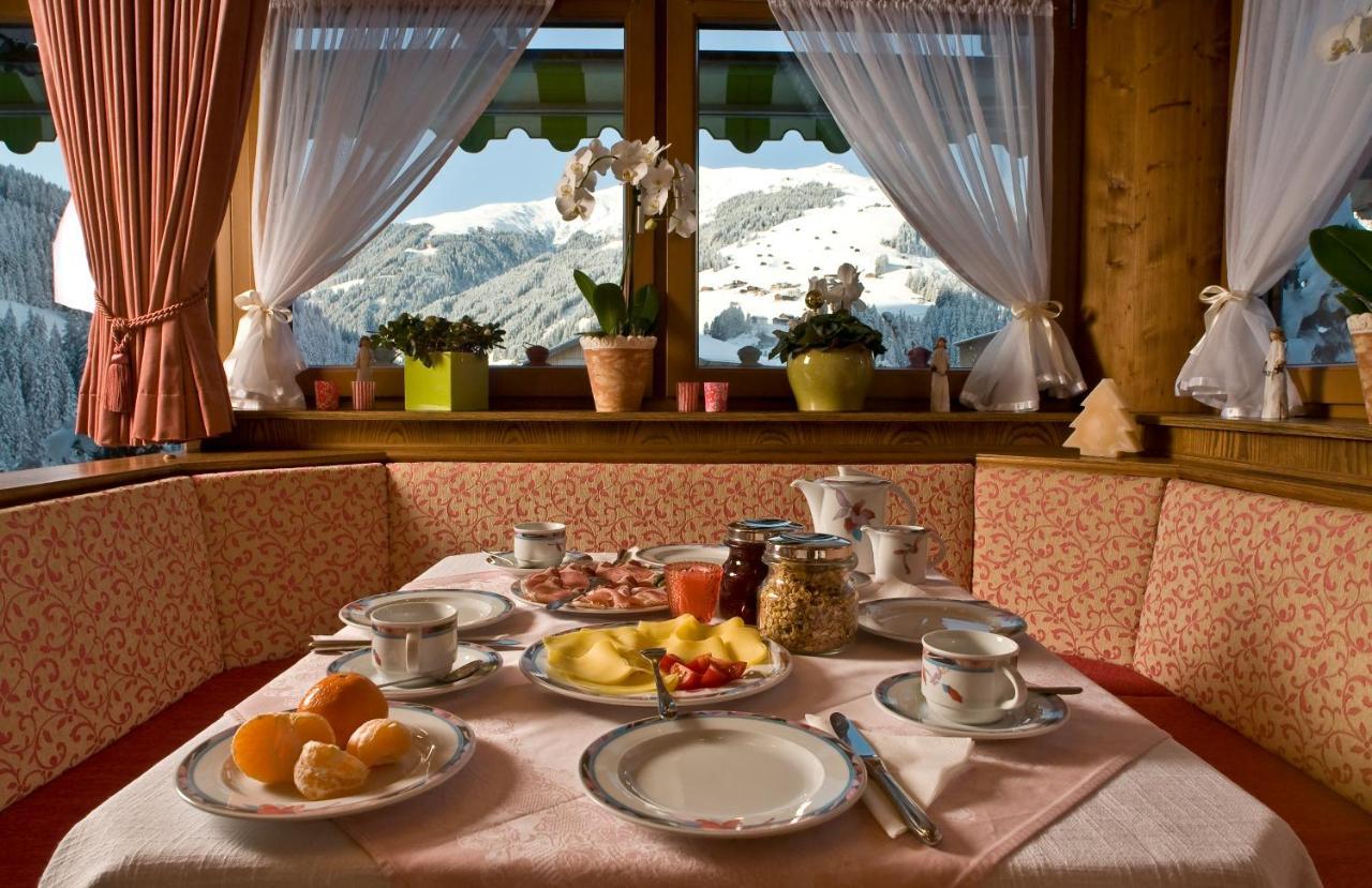 Gaestehaus Hochtirol Vorderlanersbach Esterno foto